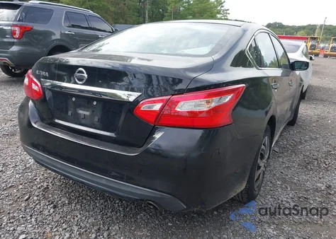 2016 Nissan Altima 2.5/2.5 S/2.5 Sl/2.5 Sr/2.5 Sv из США, поврежденный, VIN 1N4AL3AP4GN369021